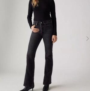 Levi's Wedgie Bootcut Jeans Women's Black High Rise Bootcut Dark Denim Size 31.